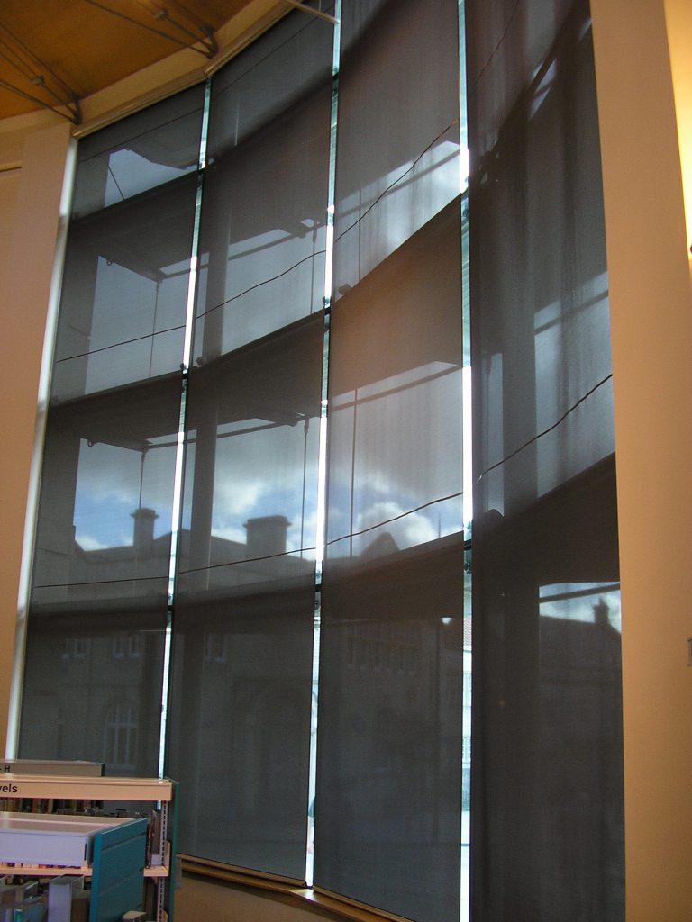 anti glare transparent screen blinds